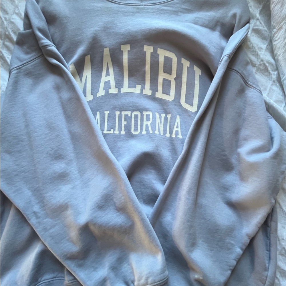 Brandy Melville Crew Neck